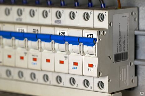 Выключатель автоматический Eaton XTPR004BC1