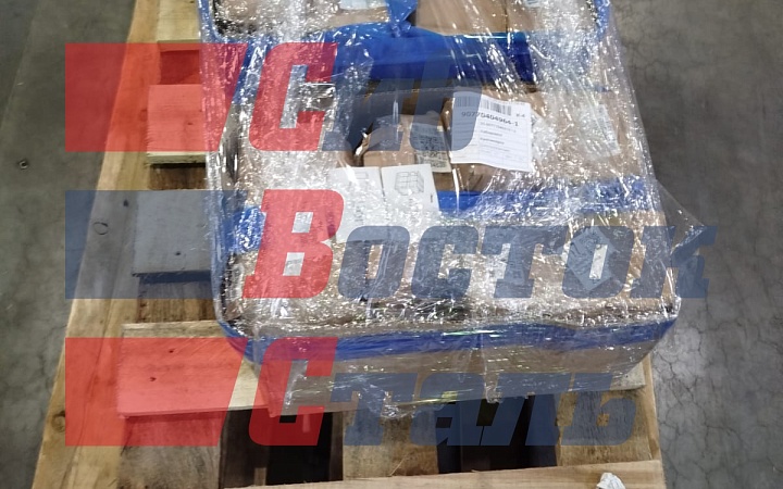 Метизы в упаковке